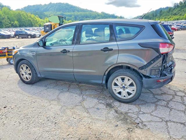 61742066 :رقم المزاد ، 1FMCU0F77FUA48906 vin ، 2015 Ford Escape مزاد بيع