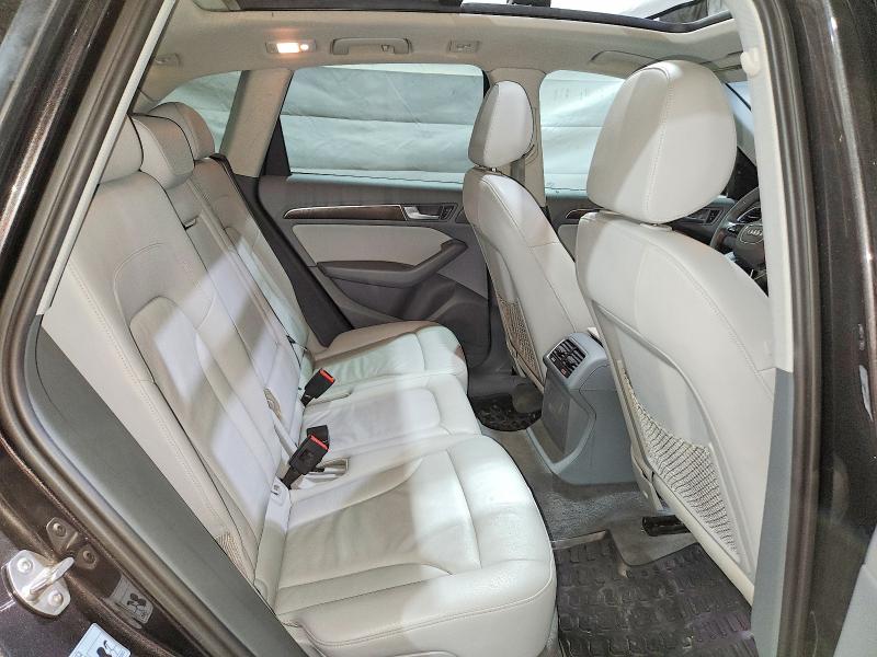 2015 Audi Q5 მანქანა იყიდება აუქციონზე, vin: WA1LFAFP2FA093560, აუქციონის ნომერი: 60689306