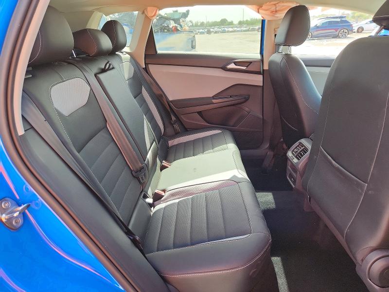 Продаж на аукціоні авто 2022 Volkswagen Taos, vin: 3VV1X7B26NM004289, номер лоту: 60580346