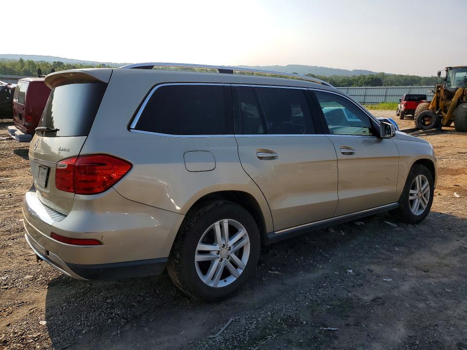 Продажа на аукционе авто 2013 Mercedes-benz Gl, vin: 4JGDF7CE5DA209570, номер лота: 62904306