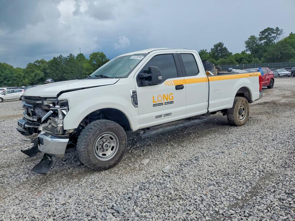 60128246 :رقم المزاد ، 1FT7X2B65NEC82878 vin ، 2022 Ford F250 مزاد بيع
