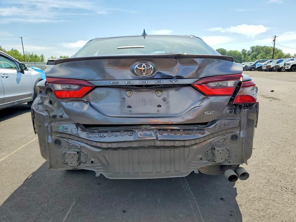 Продаж на аукціоні авто 2022 Toyota Camry, vin: 4T1G11AK6NU039656, номер лоту: 59716916