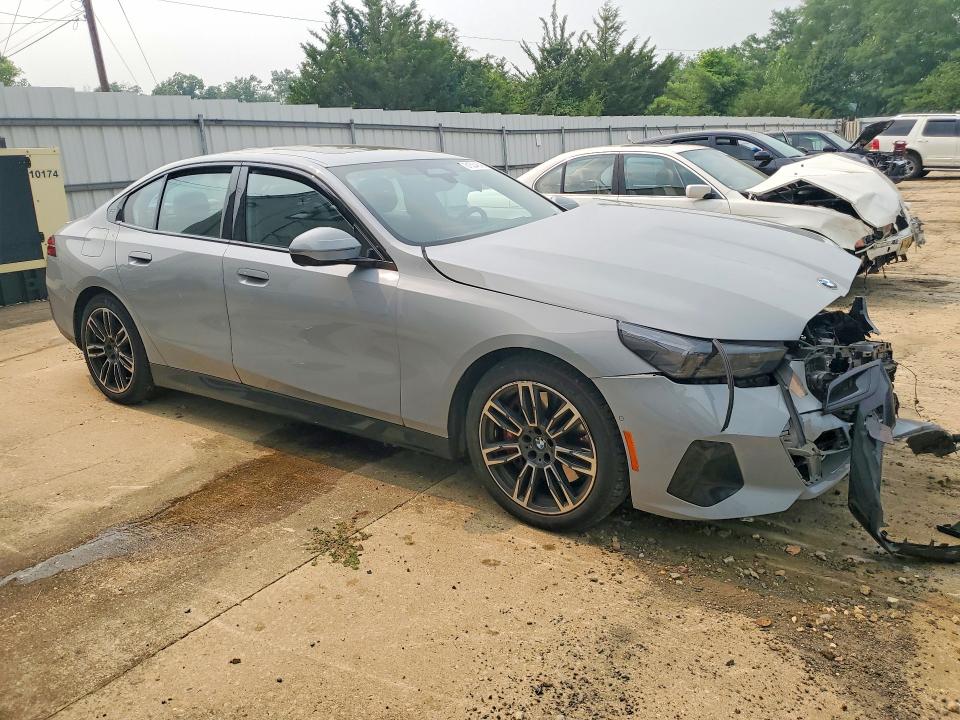 61534876 :رقم المزاد ، WBA63FJ04RCR06759 vin ، 2024 Bmw 540 مزاد بيع