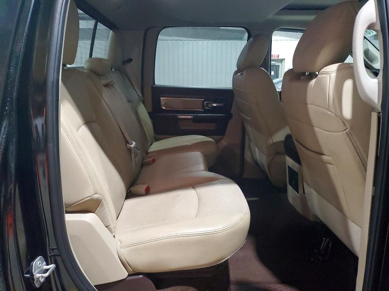 62695616 :رقم المزاد ، 1C6RR7NT2HS768367 vin ، 2017 Ram 1500 مزاد بيع