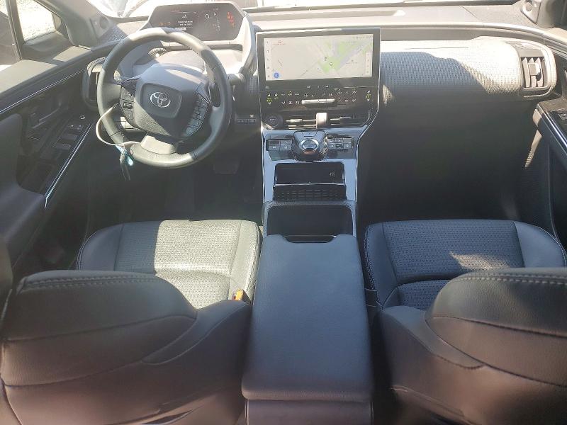 61091126 :رقم المزاد ، JTMABACA3PA034981 vin ، 2023 Toyota Bz4x مزاد بيع