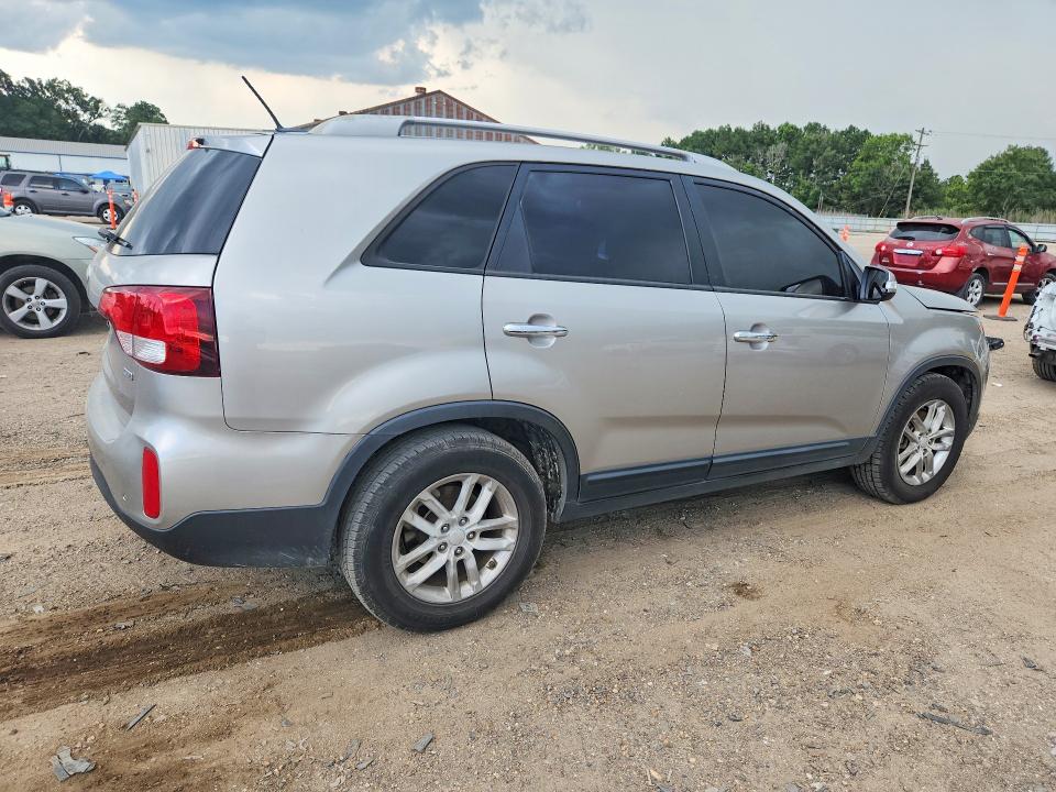 2015 Kia Sorento მანქანა იყიდება აუქციონზე, vin: 5XYKT4A62FG580817, აუქციონის ნომერი: 59313366