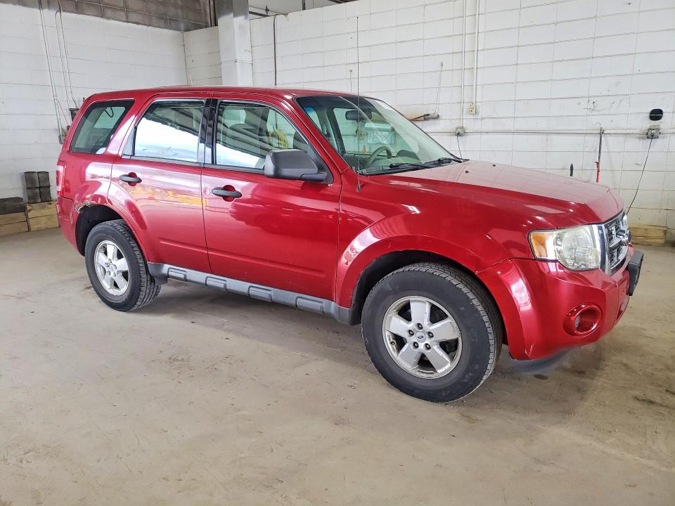 2009 Ford Escape მანქანა იყიდება აუქციონზე, vin: 1FMCU027X9KC97478, აუქციონის ნომერი: 61908926