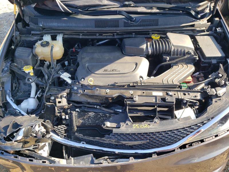 59577886 :رقم المزاد ، 2C4RC1DG8LR164134 vin ، 2020 Chrysler Voyager مزاد بيع