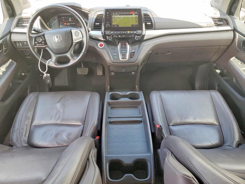 59555406 :رقم المزاد ، 5FNRL6H71JB020327 vin ، 2018 Honda Odyssey مزاد بيع