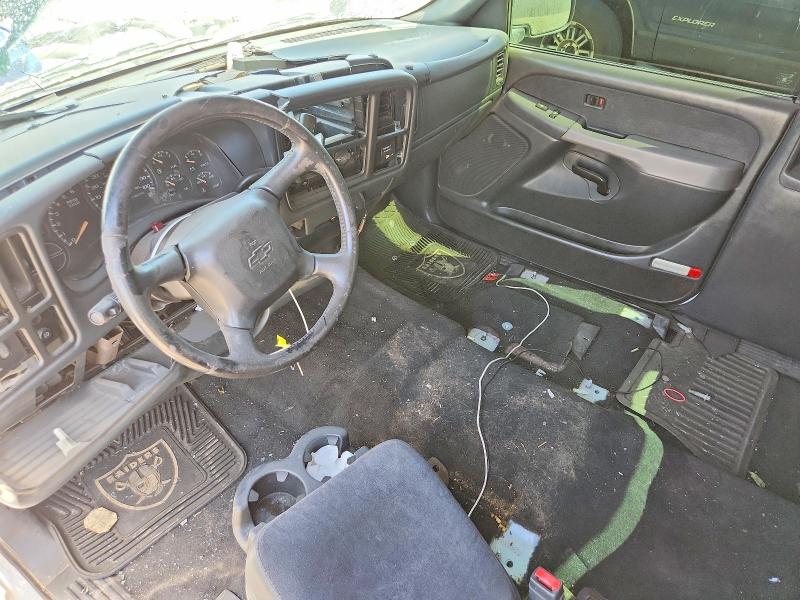 2002 Chevrolet Silverado მანქანა იყიდება აუქციონზე, vin: 2GCEC19V221328349, აუქციონის ნომერი: 56371926