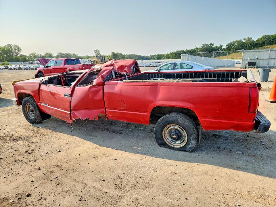 61906656 :رقم المزاد ، 1GCGC29R6WE205692 vin ، 1998 Chevrolet Gmt-400 مزاد بيع