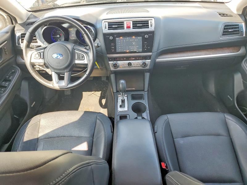 61811236 :رقم المزاد ، 4S4BSAJC6F3321089 vin ، 2015 Subaru Outback مزاد بيع