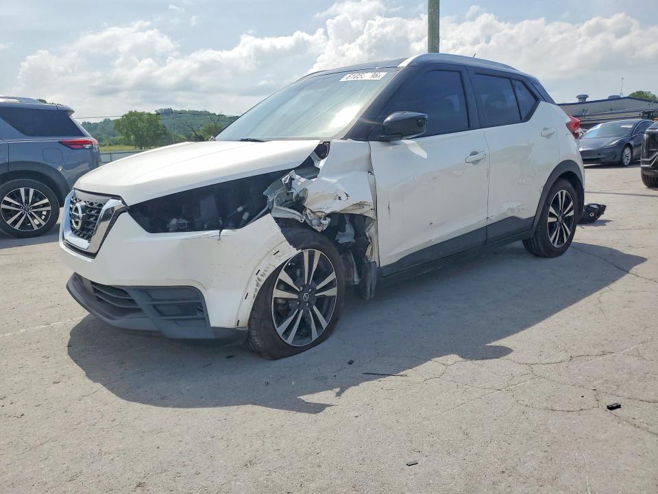 2020 Nissan Kicks მანქანა იყიდება აუქციონზე, vin: 3N1CP5CV9LL519197, აუქციონის ნომერი: 61050536