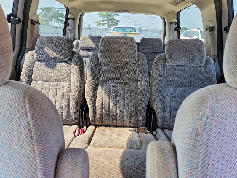 2004 Pontiac Montana მანქანა იყიდება აუქციონზე, vin: 1GMDX03E04D103515, აუქციონის ნომერი: 62755876