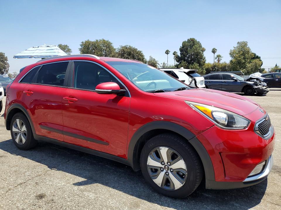 Продажа на аукционе авто 2018 Kia Niro, vin: KNDCC3LC8J5128390, номер лота: 59905416