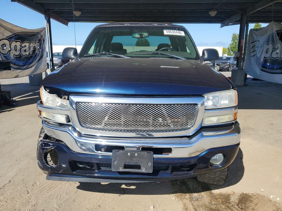 59630446 :رقم المزاد ، 2GTEC13T551236857 vin ، 2005 Gmc New Sierra مزاد بيع