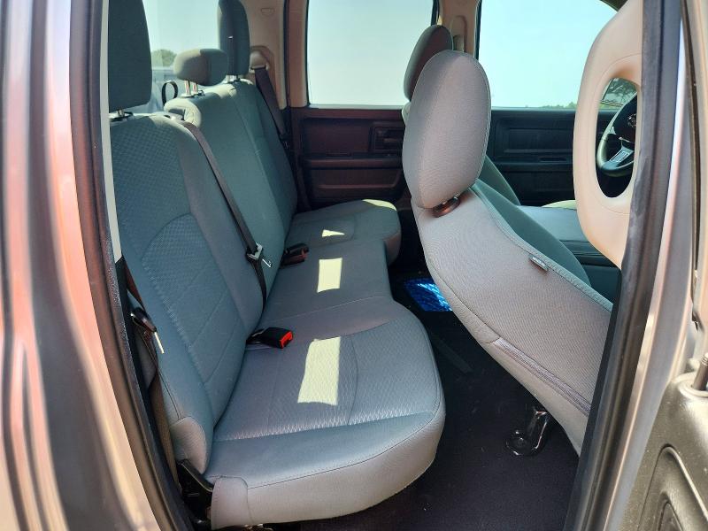 59626546 :رقم المزاد ، 1C6RR6FG9KS629274 vin ، 2019 Ram 1500 Classic مزاد بيع