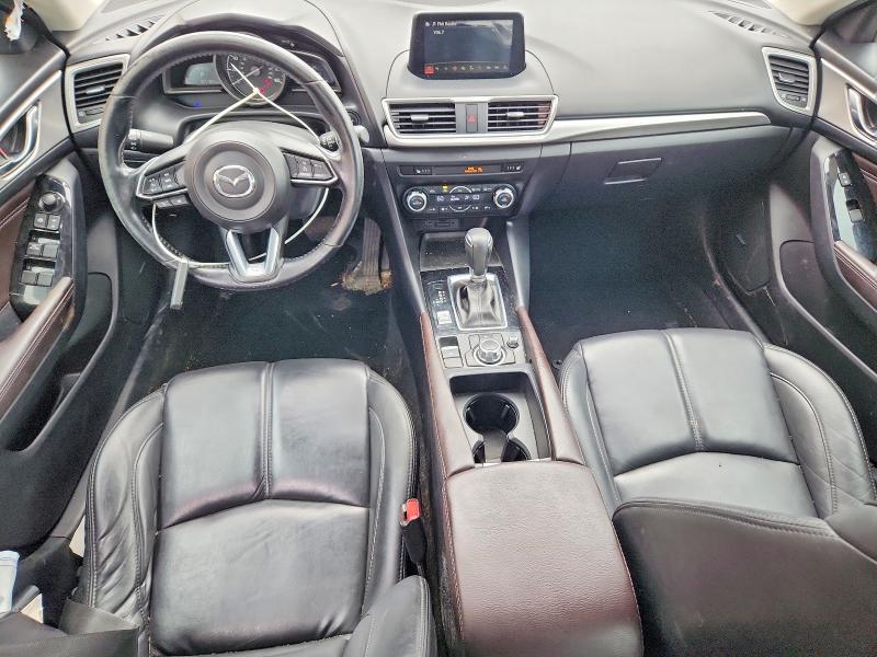 Продаж на аукціоні авто 2018 Mazda 3, vin: 3MZBN1L32JM229989, номер лоту: 60362486