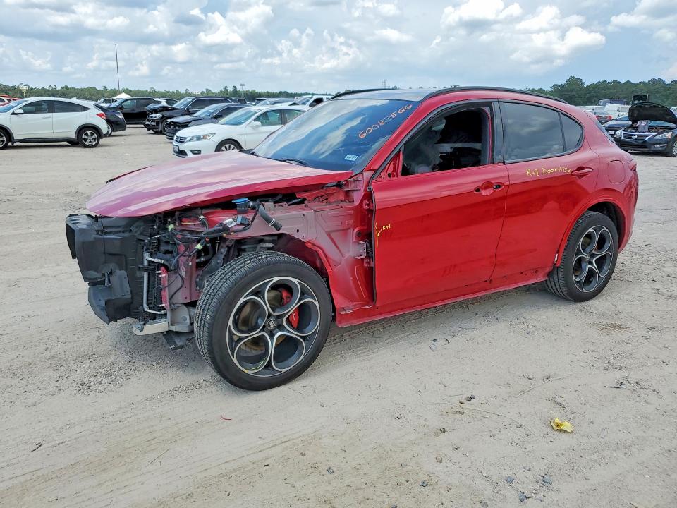 Продаж на аукціоні авто 2022 Alfa Romeo Stelvio, vin: ZASPAKBNXN7D29844, номер лоту: 60082566