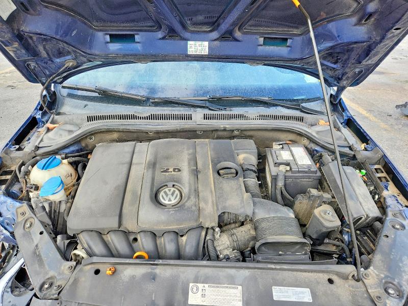 60492446 :رقم المزاد ، 3VWDX7AJ8DM202503 vin ، 2013 Volkswagen Jetta مزاد بيع