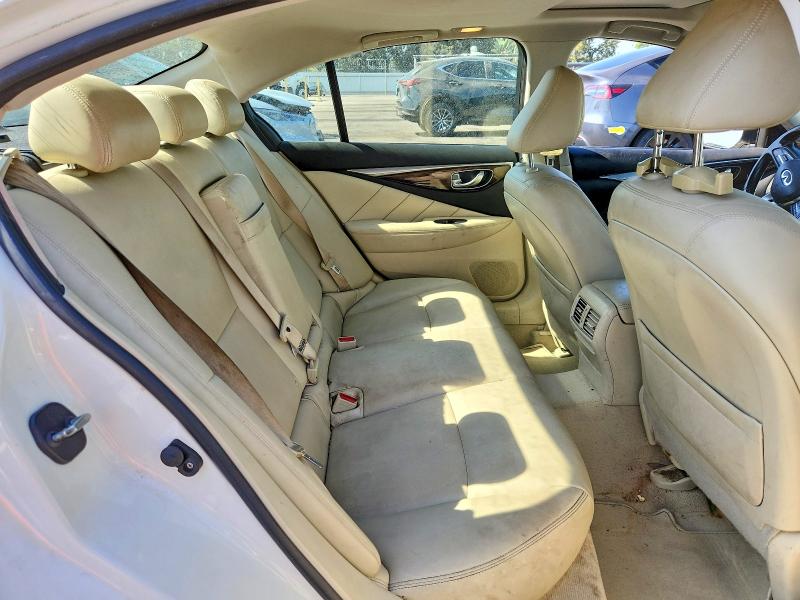 Продаж на аукціоні авто 2018 Infiniti Q50, vin: JN1EV7AP9JM352308, номер лоту: 61606996