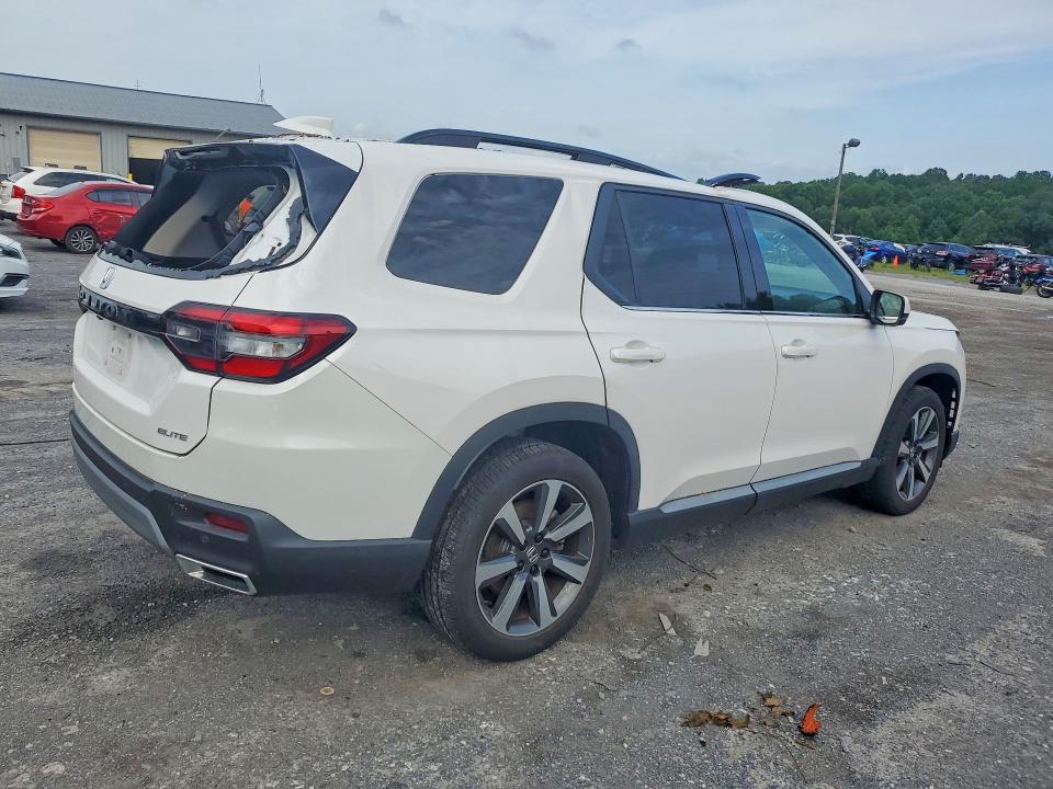 60781456 :رقم المزاد ، 5FNYG1H80SB038640 vin ، 2025 Honda Pilot مزاد بيع