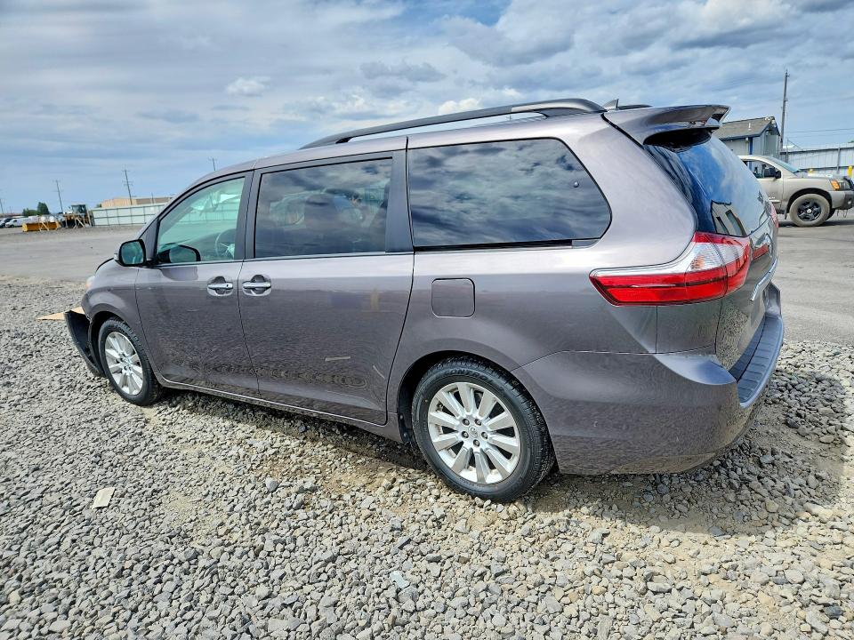 61089666 :رقم المزاد ، 5TDYK3DC3FS617417 vin ، 2015 Toyota Sienna مزاد بيع