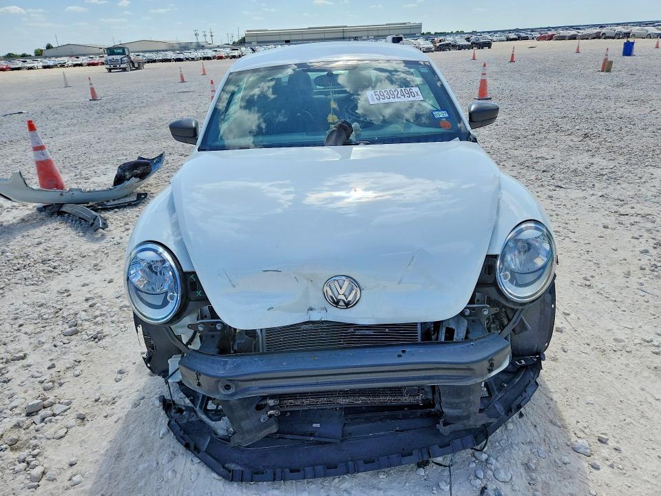 2017 Volkswagen Beetle მანქანა იყიდება აუქციონზე, vin: 3VWF17AT1HM618894, აუქციონის ნომერი: 59392496