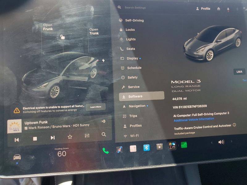 57953966 :رقم المزاد ، 5YJ3E1EB7NF136309 vin ، 2022 Tesla Model 3 مزاد بيع