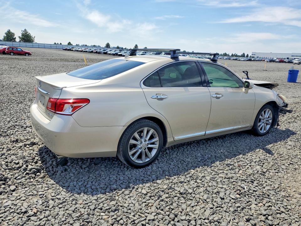 60187556 :رقم المزاد ، JTHBK1EG1B2441639 vin ، 2011 Lexus Es مزاد بيع