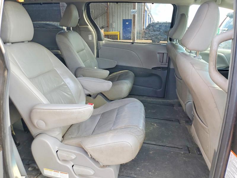 Aukcja sprzedaży 2015 Toyota Sienna, vin: 5TDDK3DC8FS106588, numer aukcji: 61175156