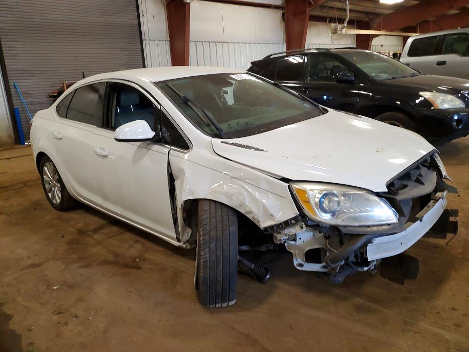 61486156 :رقم المزاد ، 1G4PV5SK0G4118396 vin ، 2016 Buick Verano مزاد بيع