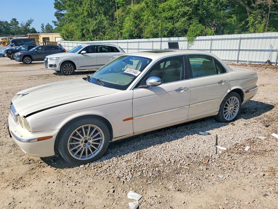 Продажа на аукционе авто 2007 Jaguar Xj8, vin: SAJWA71B47SH16502, номер лота: 62851646
