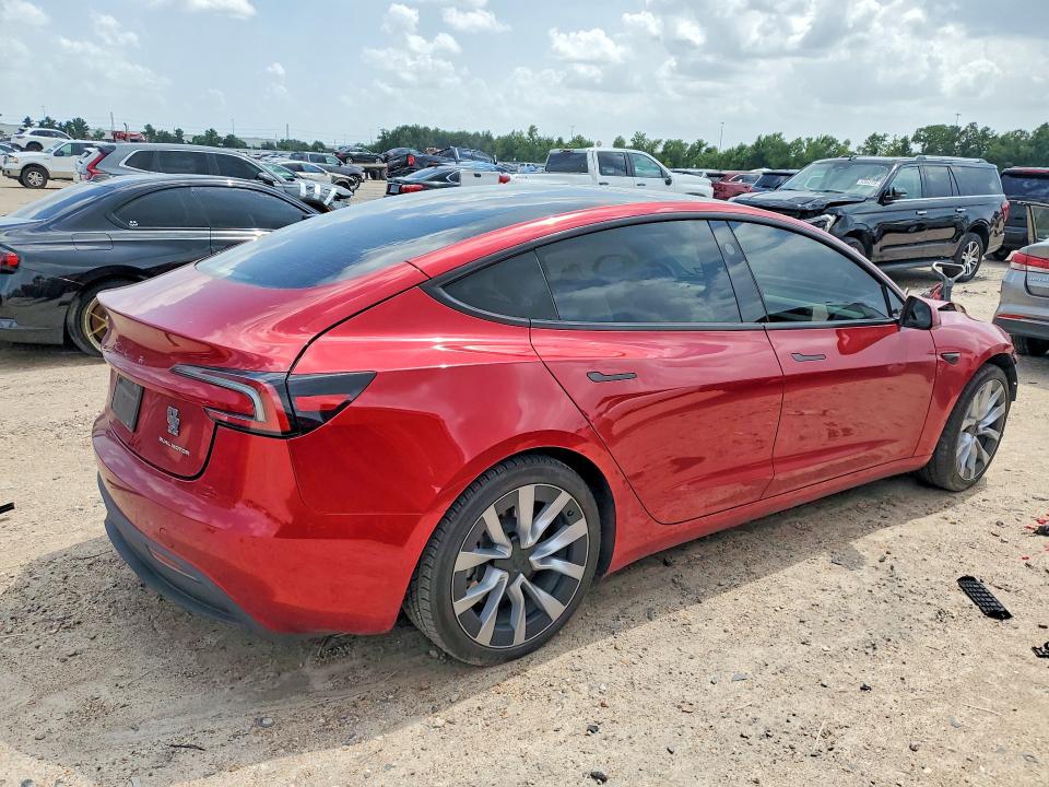 61850156 :رقم المزاد ، 5YJ3E1EB8RF814829 vin ، 2024 Tesla Model 3 مزاد بيع