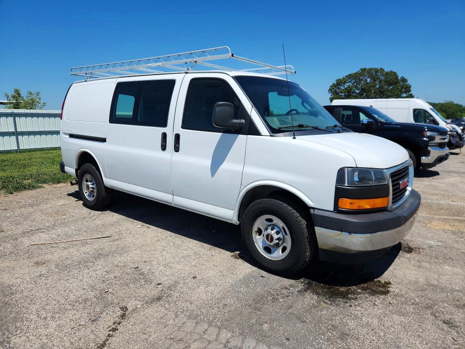 59296206 :رقم المزاد ، 1GTW7AFF8H1915630 vin ، 2017 Gmc Savana مزاد بيع