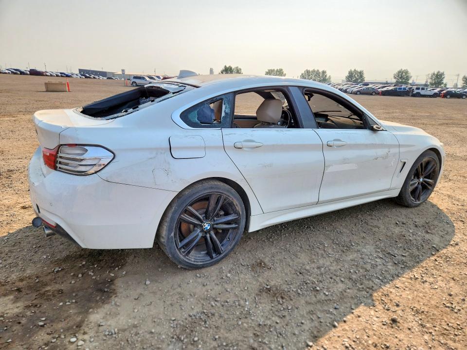 62231786 :رقم المزاد ، WBA4B3C54FD669942 vin ، 2015 Bmw 435 مزاد بيع