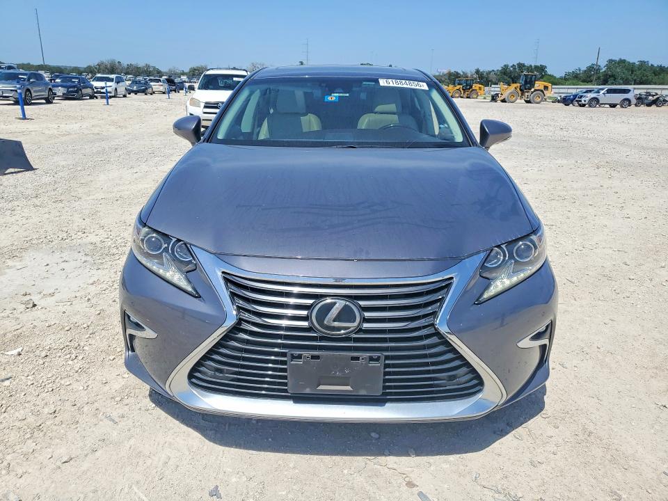2016 Lexus Es მანქანა იყიდება აუქციონზე, vin: 58ABK1GG2GU013271, აუქციონის ნომერი: 61884856