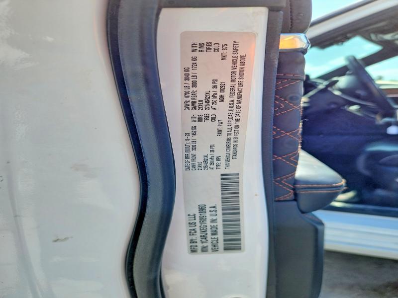 63148836 :رقم المزاد ، 1C4RJKEG1R8918960 vin ، 2024 Jeep Grand Cherokee مزاد بيع