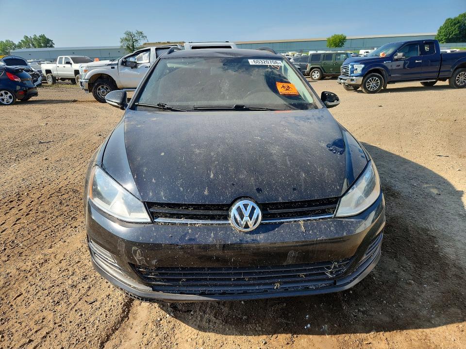 60320706 :رقم المزاد ، 3VWC17AU8GM515868 vin ، 2016 Volkswagen Golf Sportwagen مزاد بيع