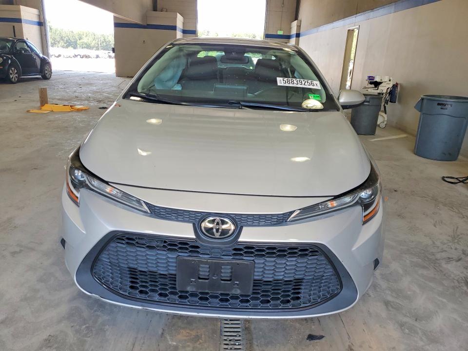 58839256 :رقم المزاد ، 5YFEPMAE6MP187212 vin ، 2021 Toyota Corolla مزاد بيع