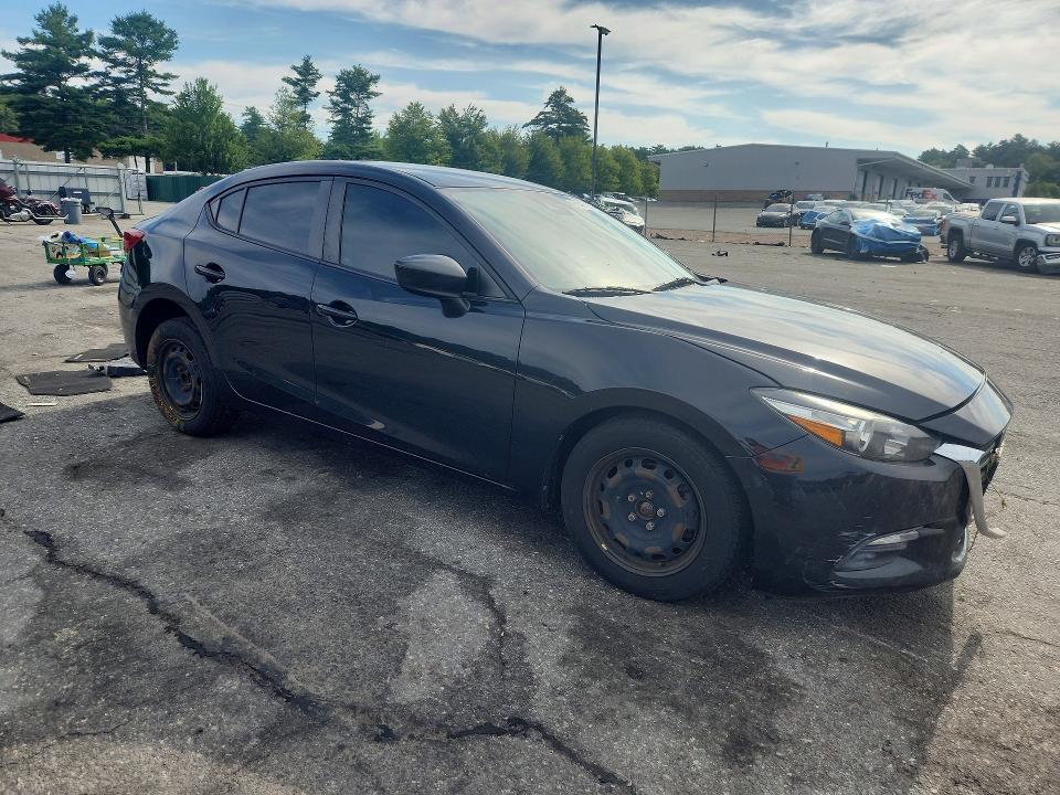 Продаж на аукціоні авто 2018 Mazda 3, vin: 3MZBN1U79JM200913, номер лоту: 61491096