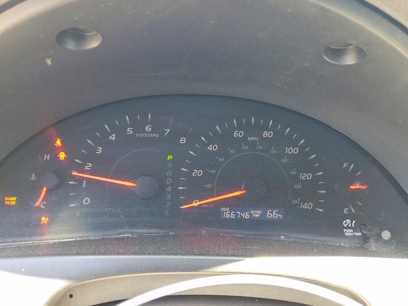 61907036 :رقم المزاد ، 4T1BE46K59U902395 vin ، 2009 Toyota Camry مزاد بيع