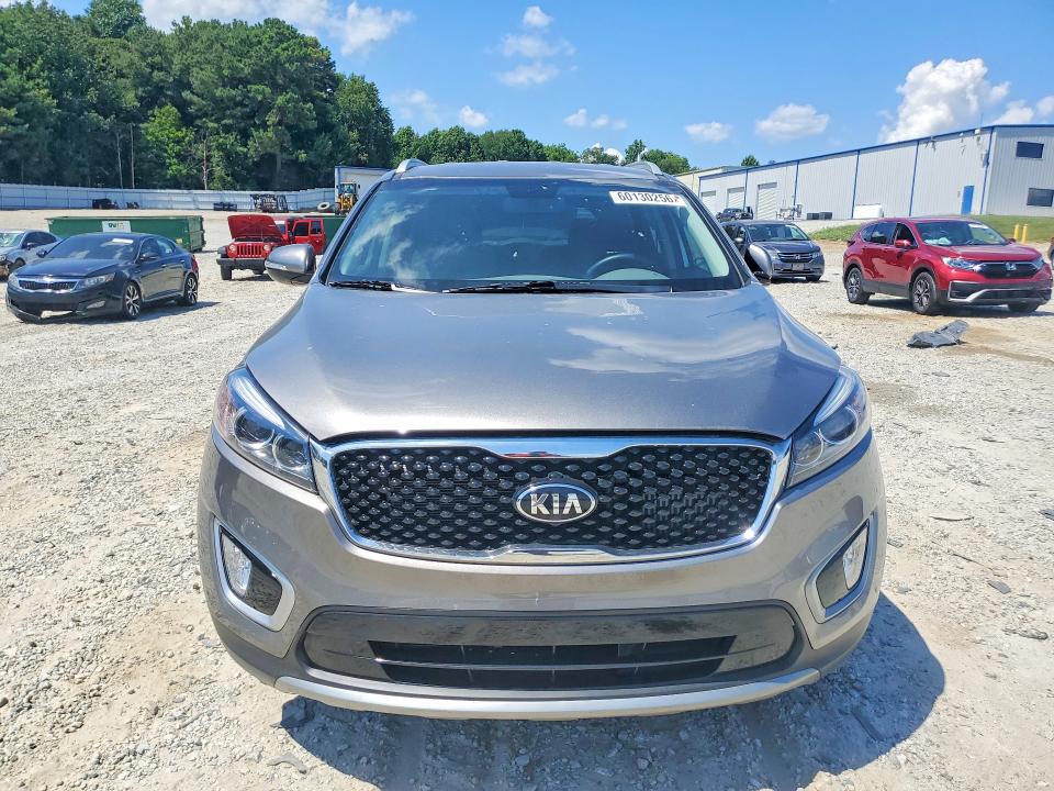 2016 Kia Sorento მანქანა იყიდება აუქციონზე, vin: 5XYPHDA14GG145200, აუქციონის ნომერი: 60130256