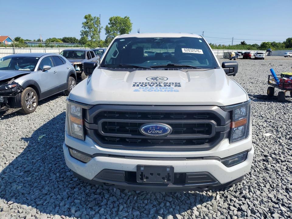 62832576 :رقم المزاد ، 1FTEW1EP2PKE84753 vin ، 2023 Ford F150 مزاد بيع