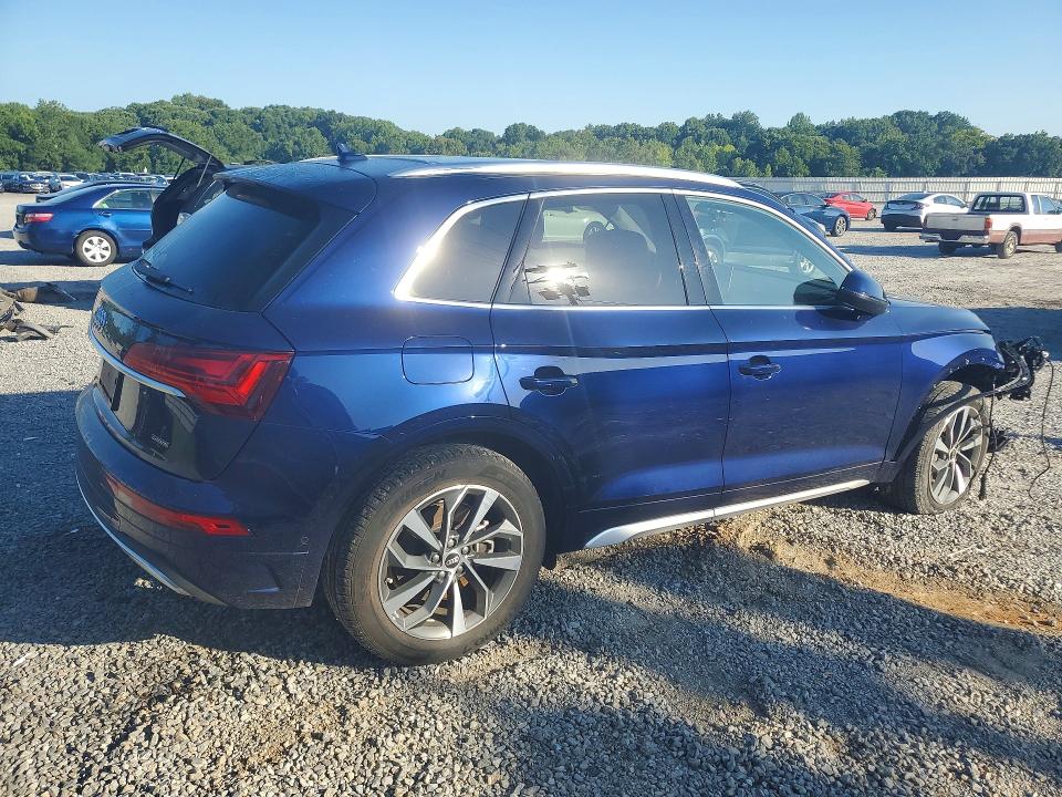 Продаж на аукціоні авто 2021 Audi Q5, vin: WA1CAAFY3M2077043, номер лоту: 60000136
