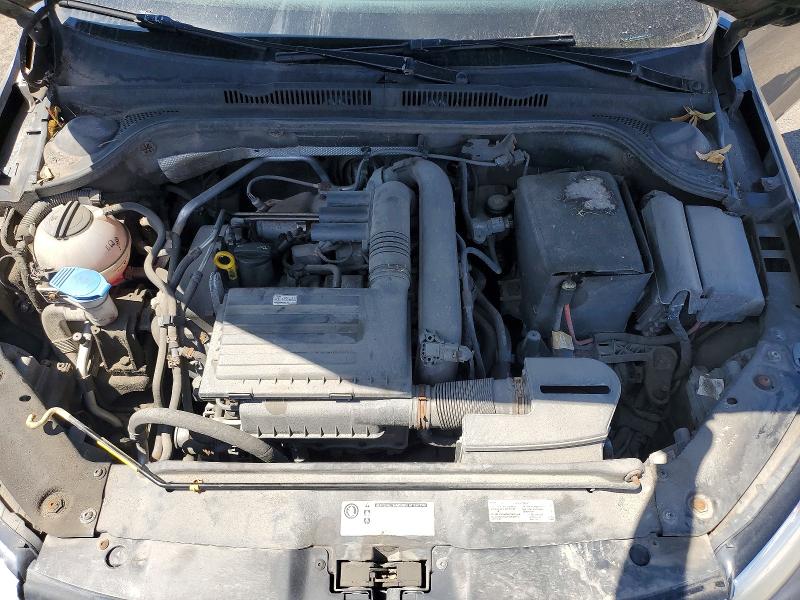62392266 :رقم المزاد ، 3VW167AJ2HM201696 vin ، 2017 Volkswagen Jetta مزاد بيع