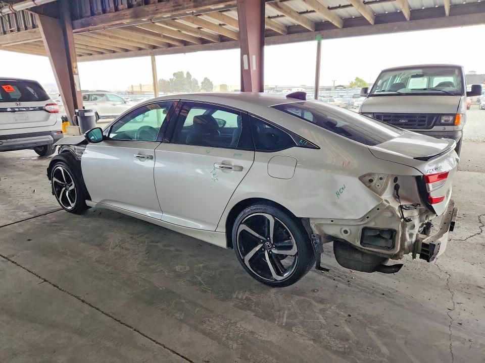 60651326 :رقم المزاد ، 1HGCV1F31MA056262 vin ، 2021 Honda Accord مزاد بيع