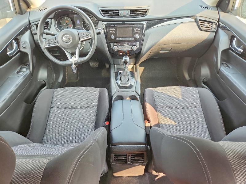 60898996 :رقم المزاد ، JN1BJ1CR1JW265761 vin ، 2018 Nissan Rogue Sport مزاد بيع