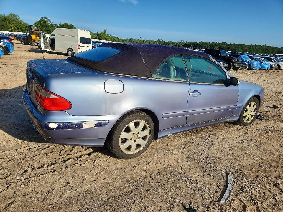 Продажа на аукционе авто 2001 Mercedes-benz Clk, vin: WDBLK65G21T060473, номер лота: 61212576