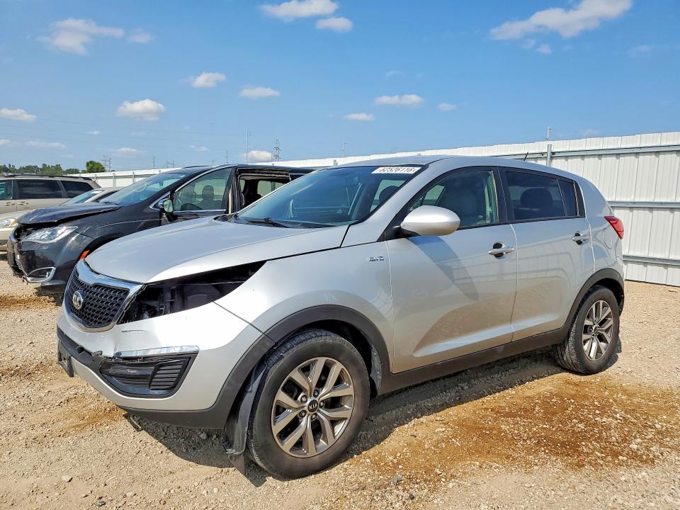 62526116 :رقم المزاد ، KNDPBCAC9G7867529 vin ، 2016 Kia Sportage مزاد بيع